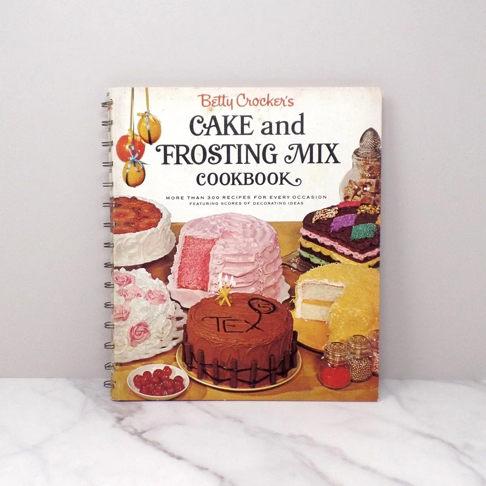 Vintage Betty Crocker's Cake and Frosting Mix Cookbook, 1st Ed - 1st Printing